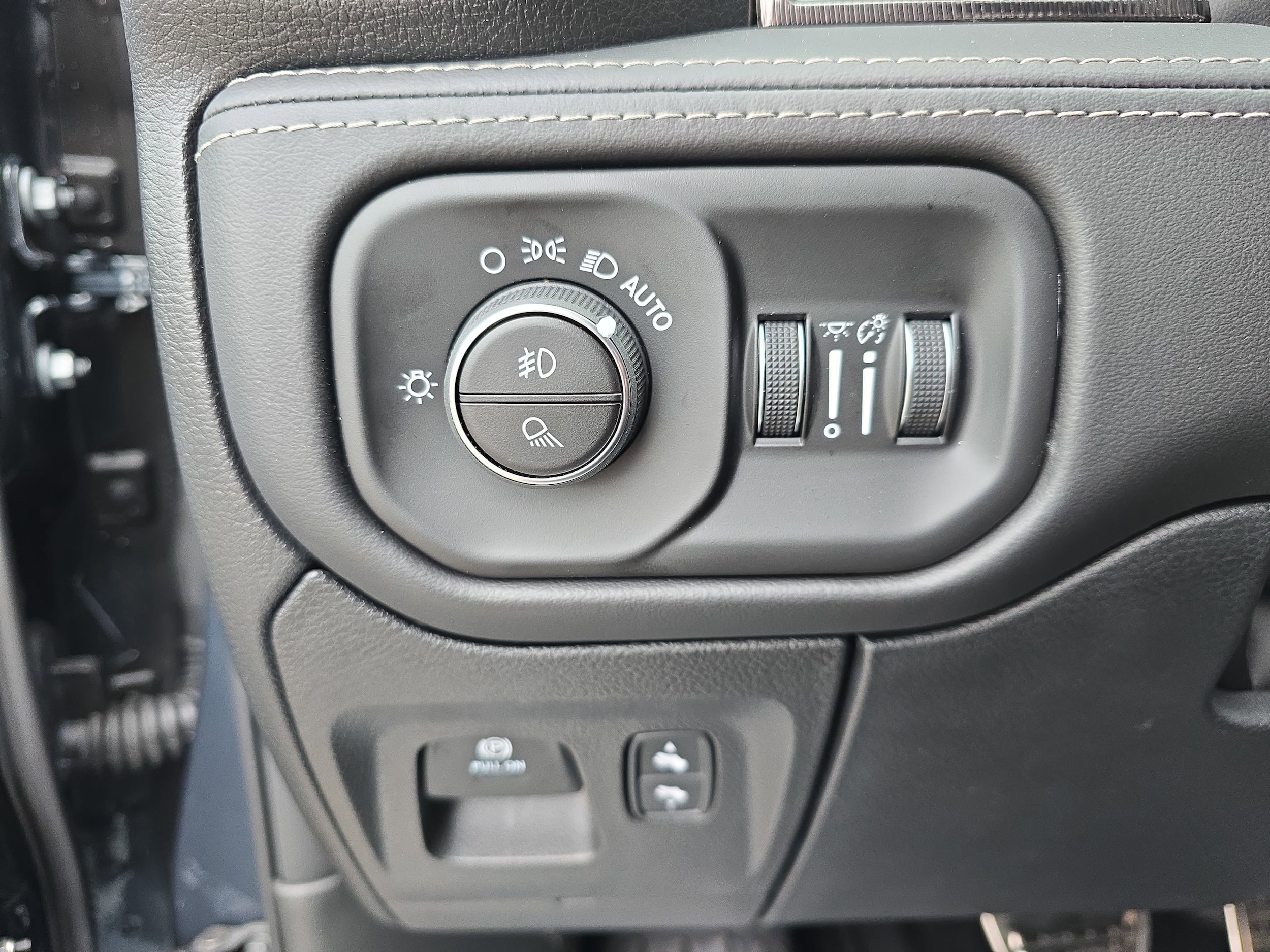 2026 RAM 1500 RHO - Photo 28