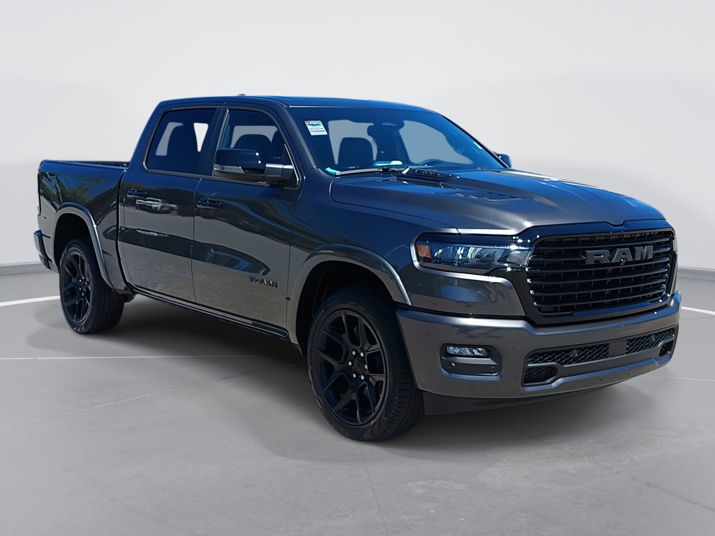 2026 Ram 1500 Laramie photo 3