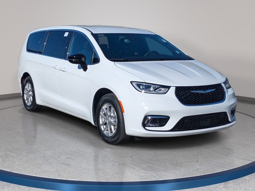 New 2026 Chrysler Pacifica SELECT Passenger Van