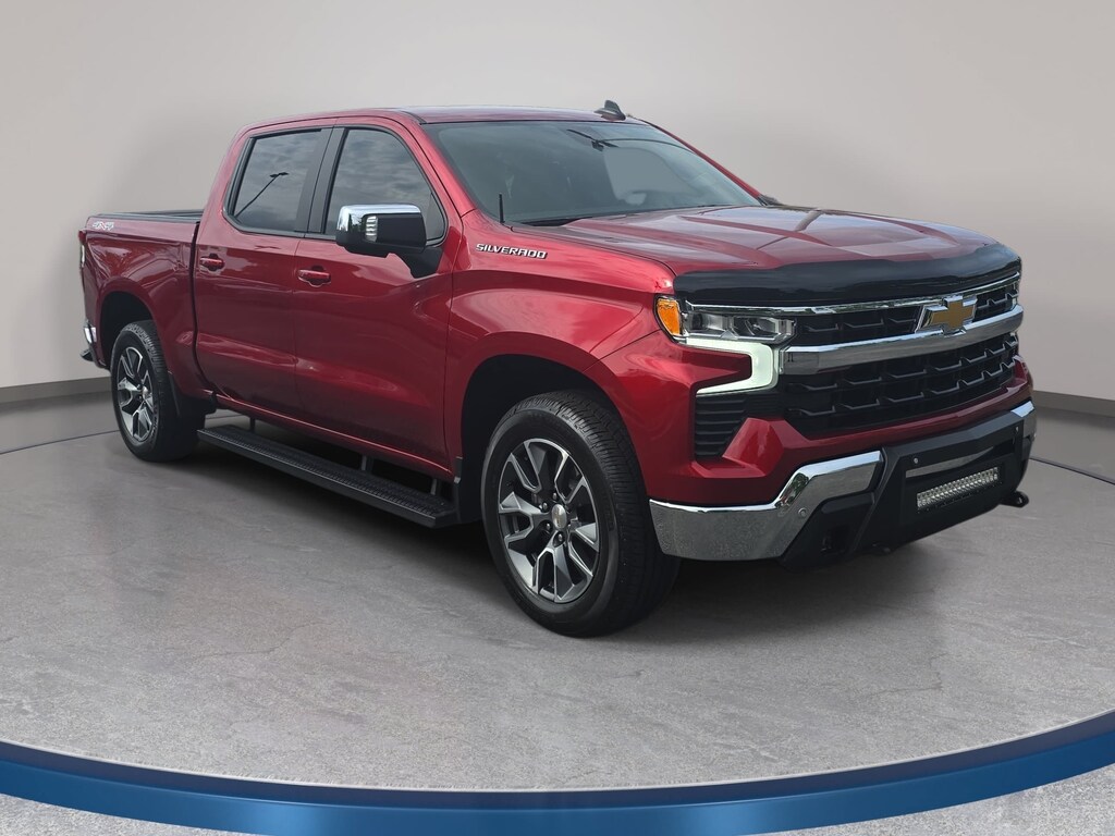 Used 2024 Chevrolet Silverado 1500 LT w/1LT Truck Crew Cab
