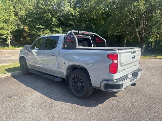 2024 Chevrolet Silverado 1500 RST photo 2