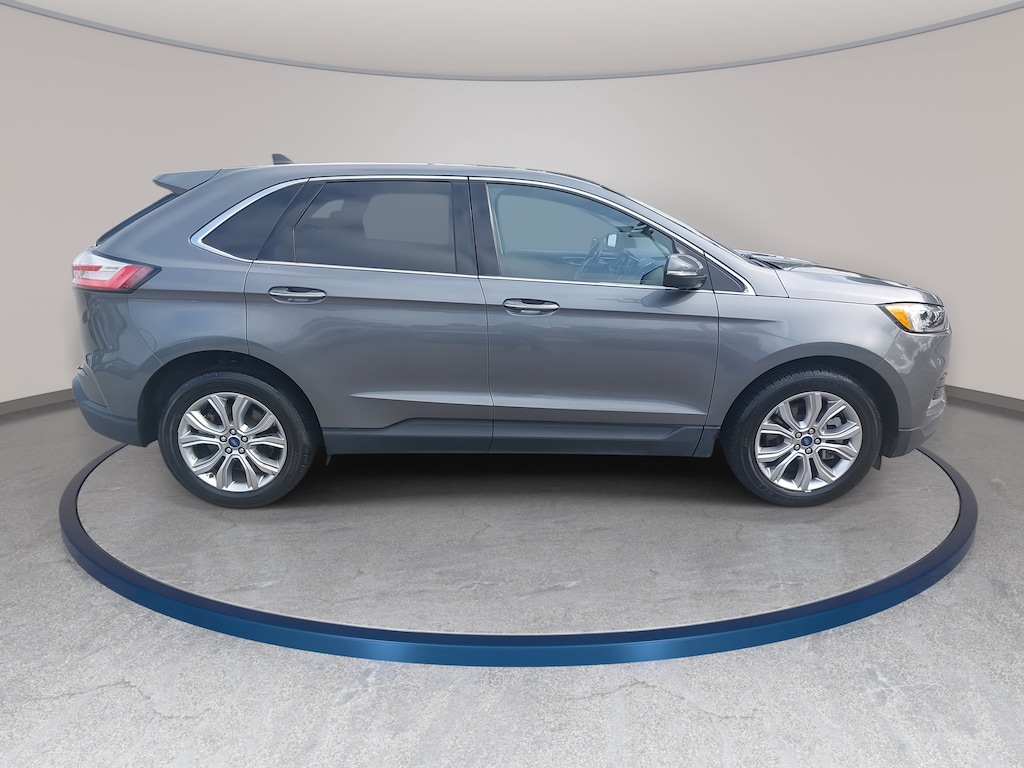 Used 2022 Ford Edge Titanium SUV