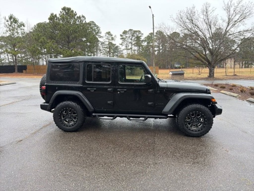 Used 2022 Jeep Wrangler Unlimited Sport SUV