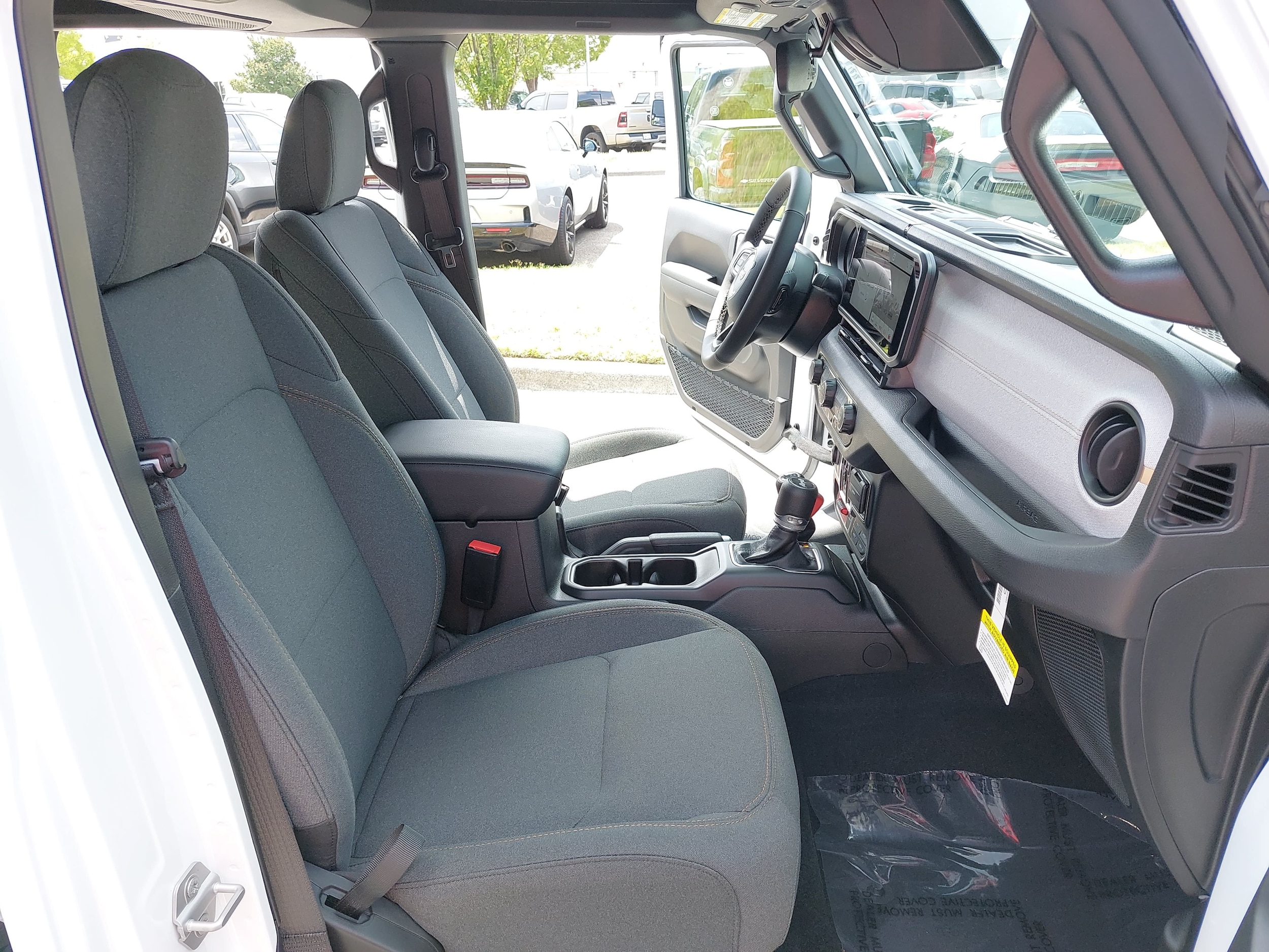 2026 Jeep Wrangler 4-Door Willys - Photo 10