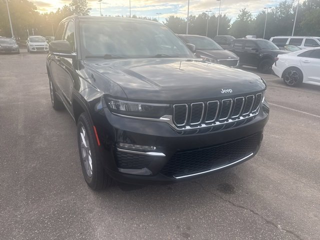 2022 Jeep Grand Cherokee Limited photo 3