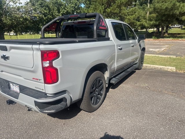 2024 Chevrolet Silverado 1500 RST photo 4