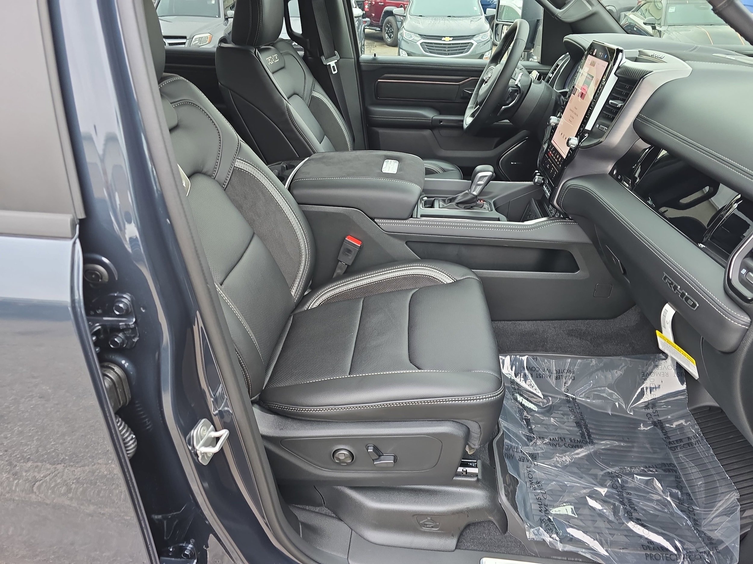 2026 RAM 1500 RHO - Photo 10