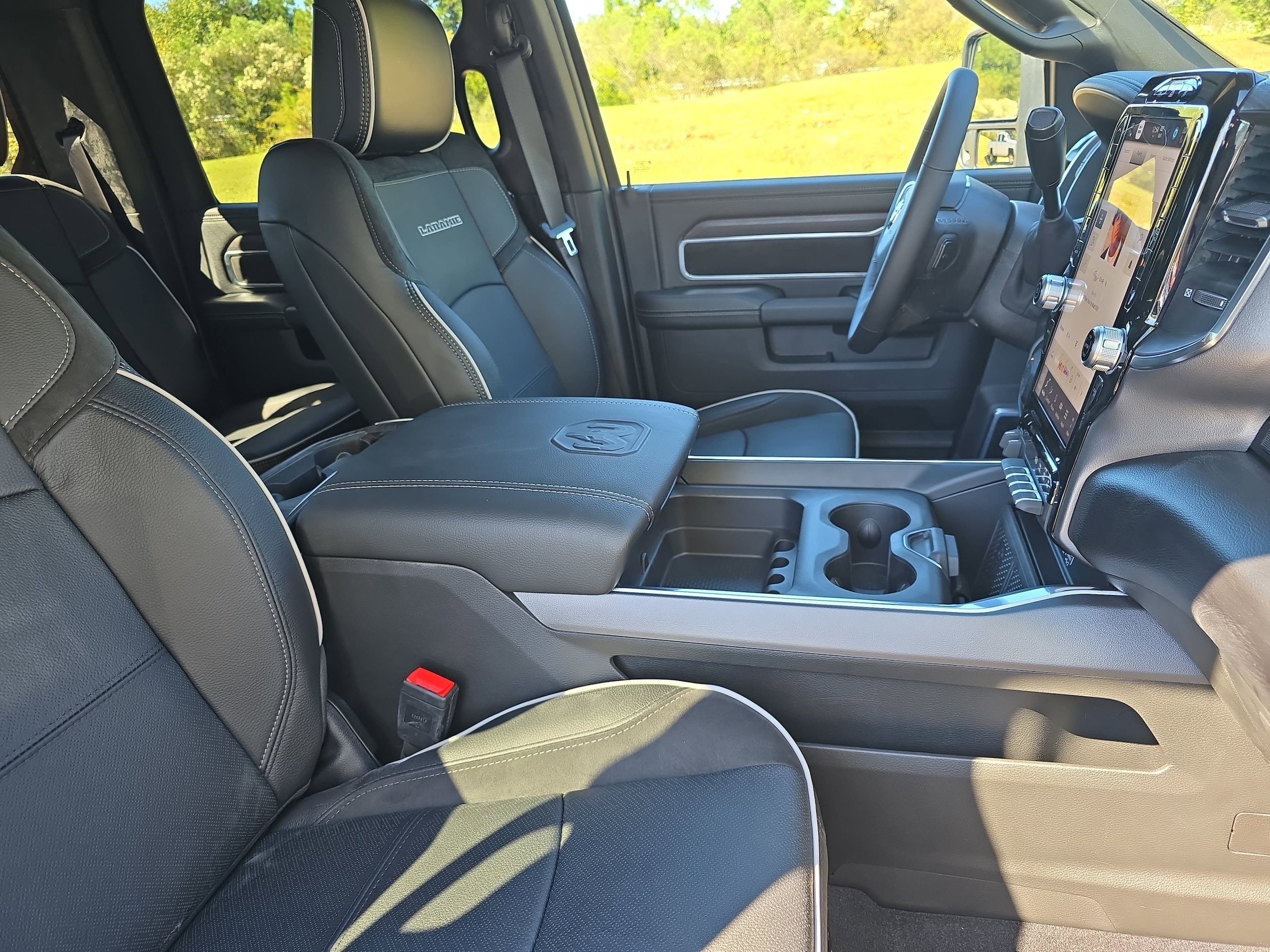 2026 RAM 2500 Laramie - Photo 10