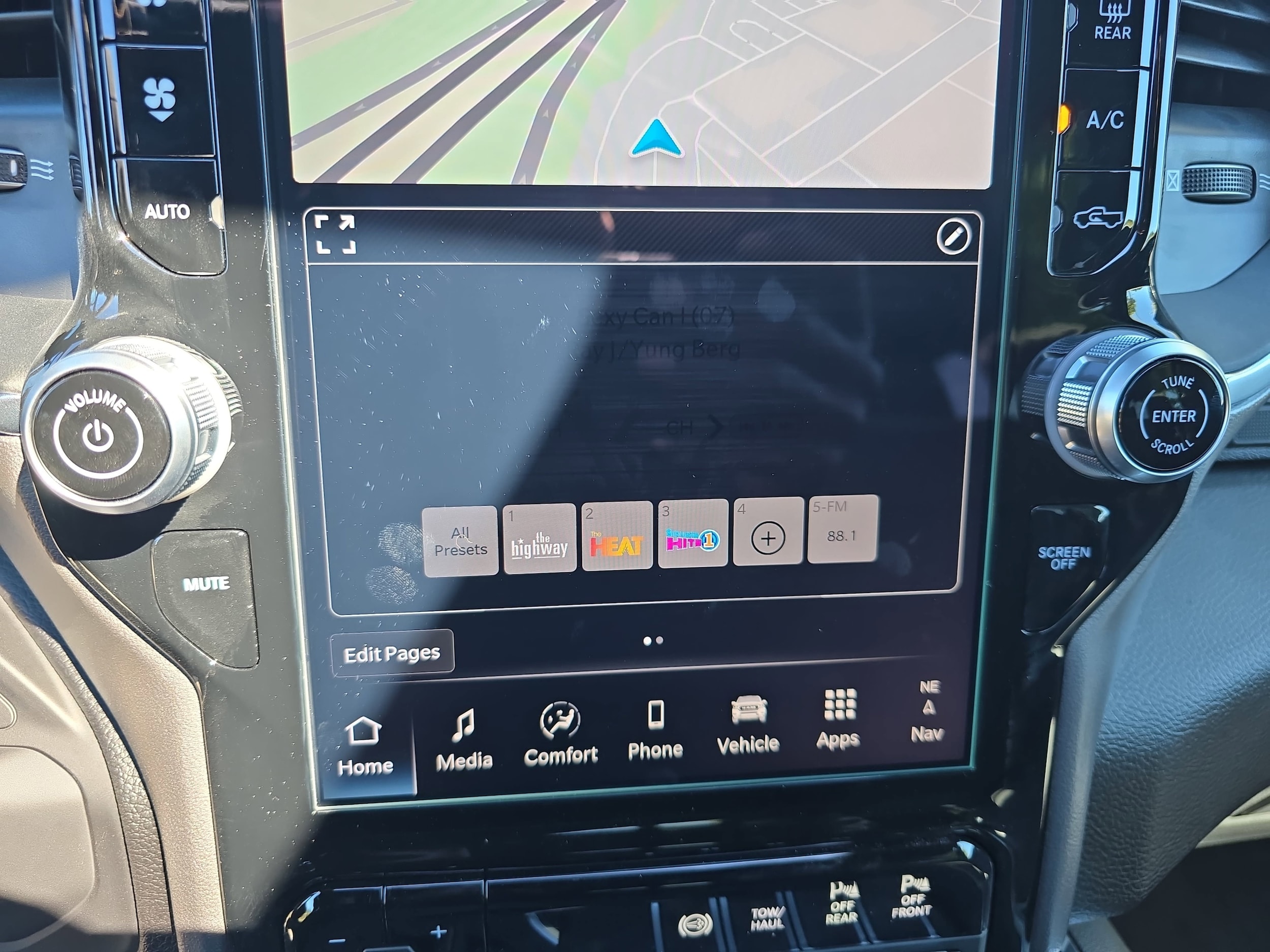 2026 RAM 2500 Laramie - Photo 24