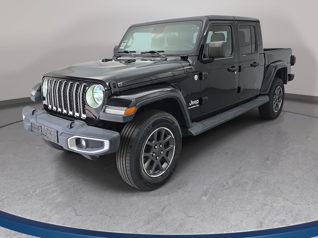 Used 2020 Jeep Gladiator Overland Truck Crew Cab