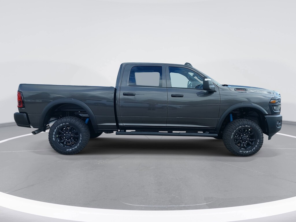 New 2026 Ram 2500 TRADESMAN CREW CAB 4X4 6'4 BOX Pickup