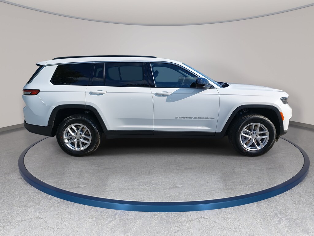 New 2026 Jeep Grand Cherokee L LAREDO X 4X2 Sport Utility