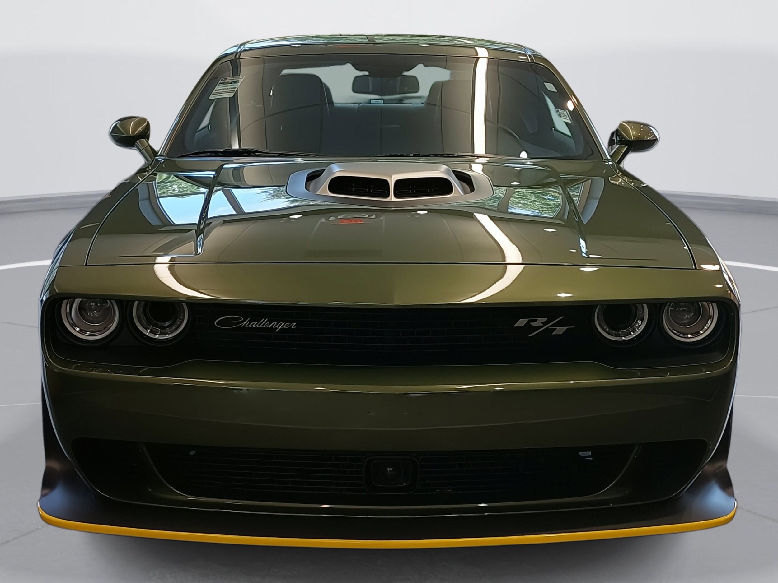 2023 Dodge Challenger R/T Scat Pack Widebody photo 2