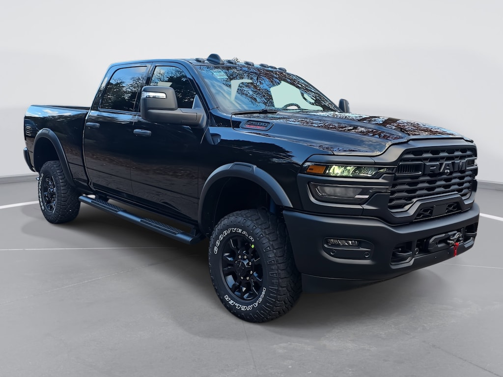 New 2026 Ram 2500 TRADESMAN CREW CAB 4X4 6'4 BOX Pickup