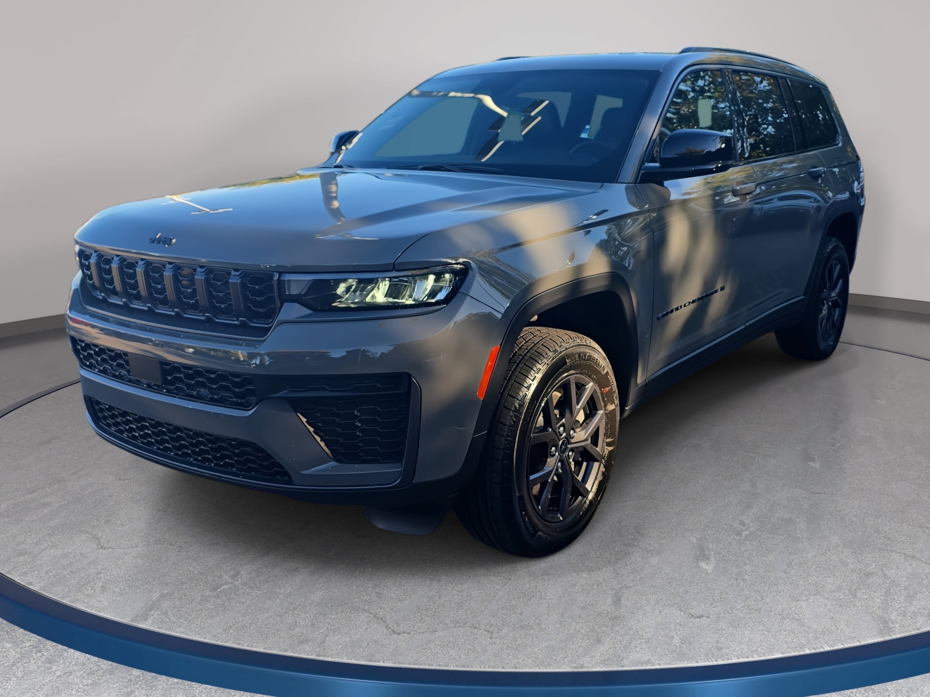 New 2027 Jeep Grand Cherokee L 3 Row LAREDO 4X4 Sport Utility