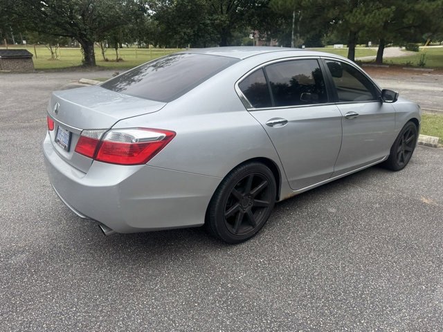 2013 Honda Accord LX photo 4