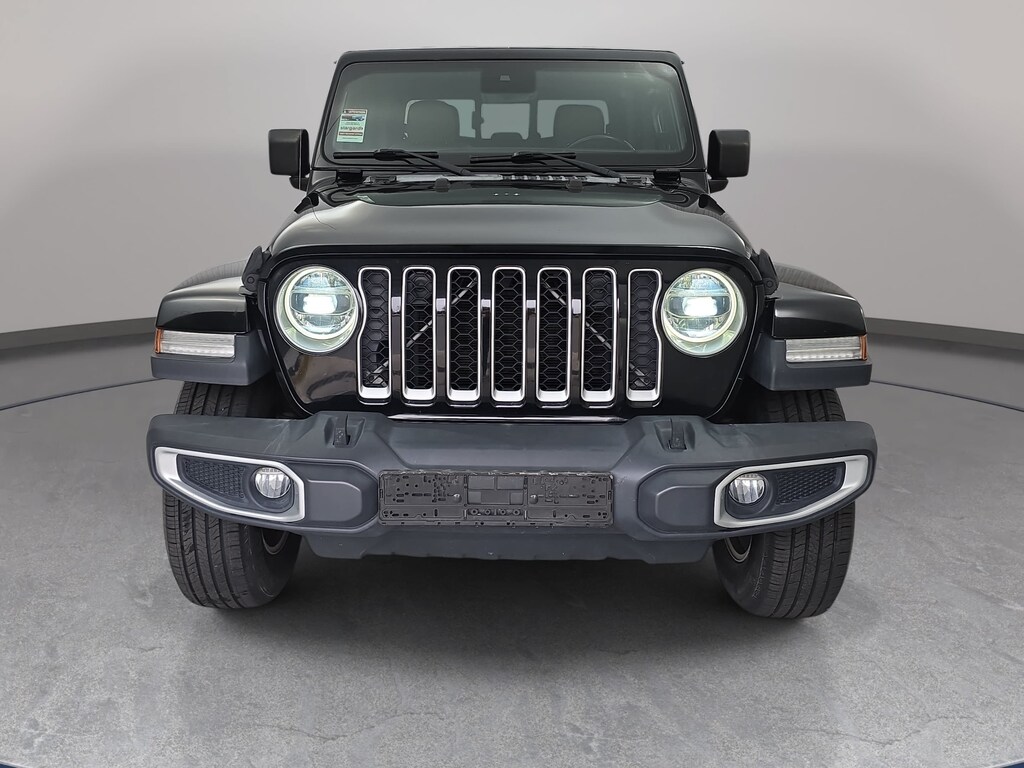 Used 2020 Jeep Gladiator Overland Truck Crew Cab
