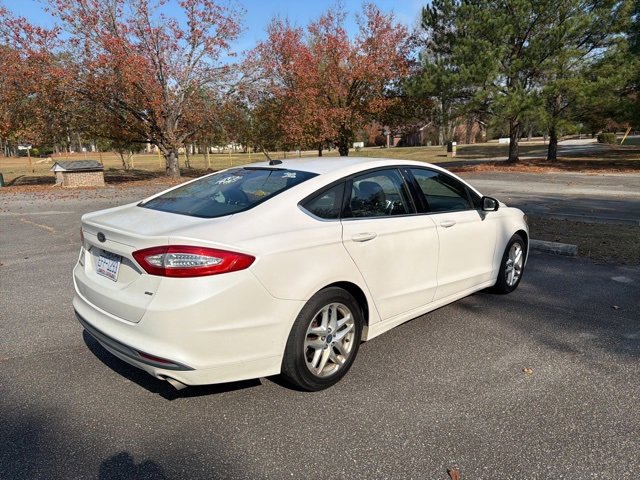 2013 Ford Fusion SE photo 4