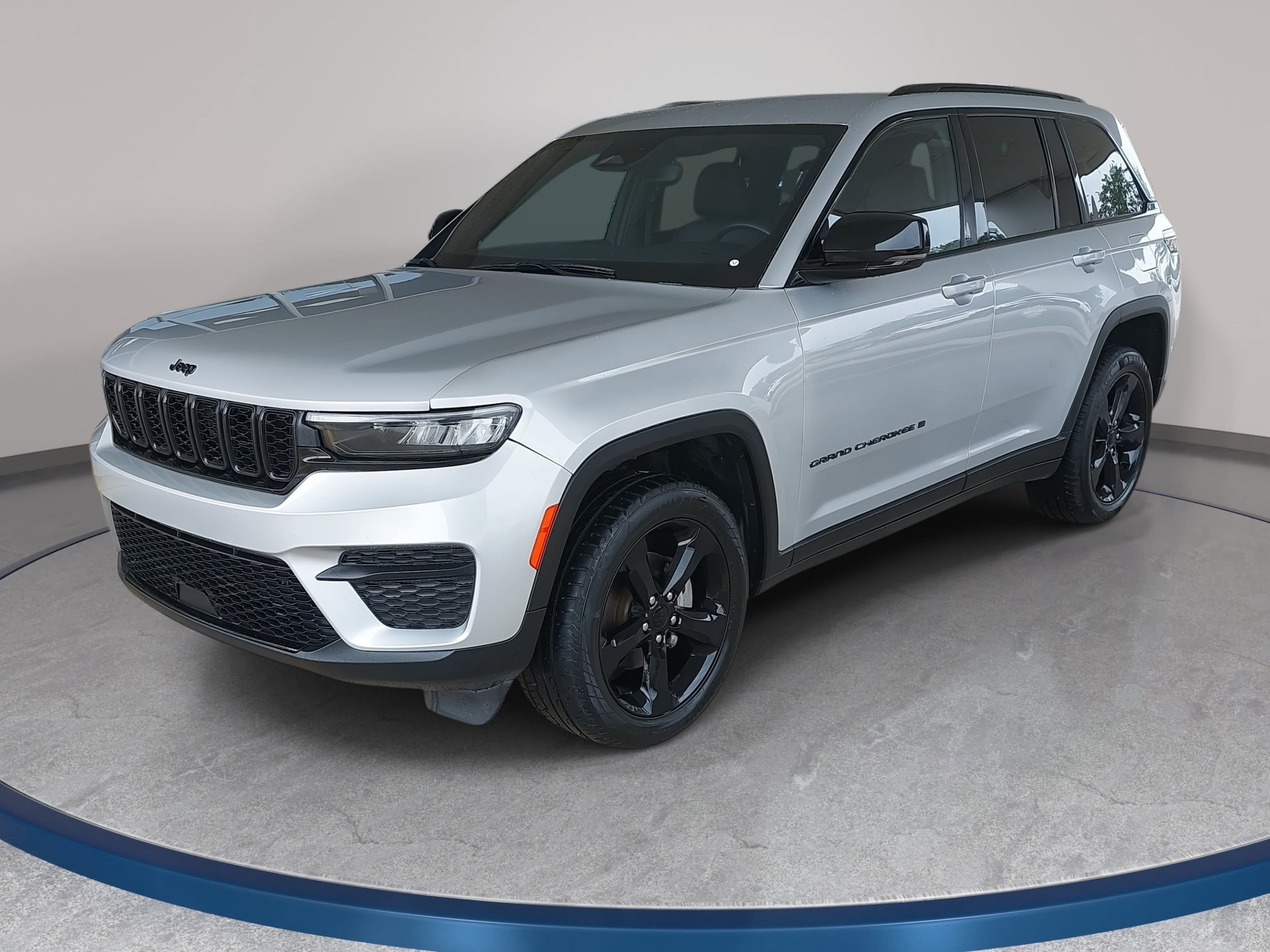  2024 Jeep Grand Cherokee Altitude RWD   