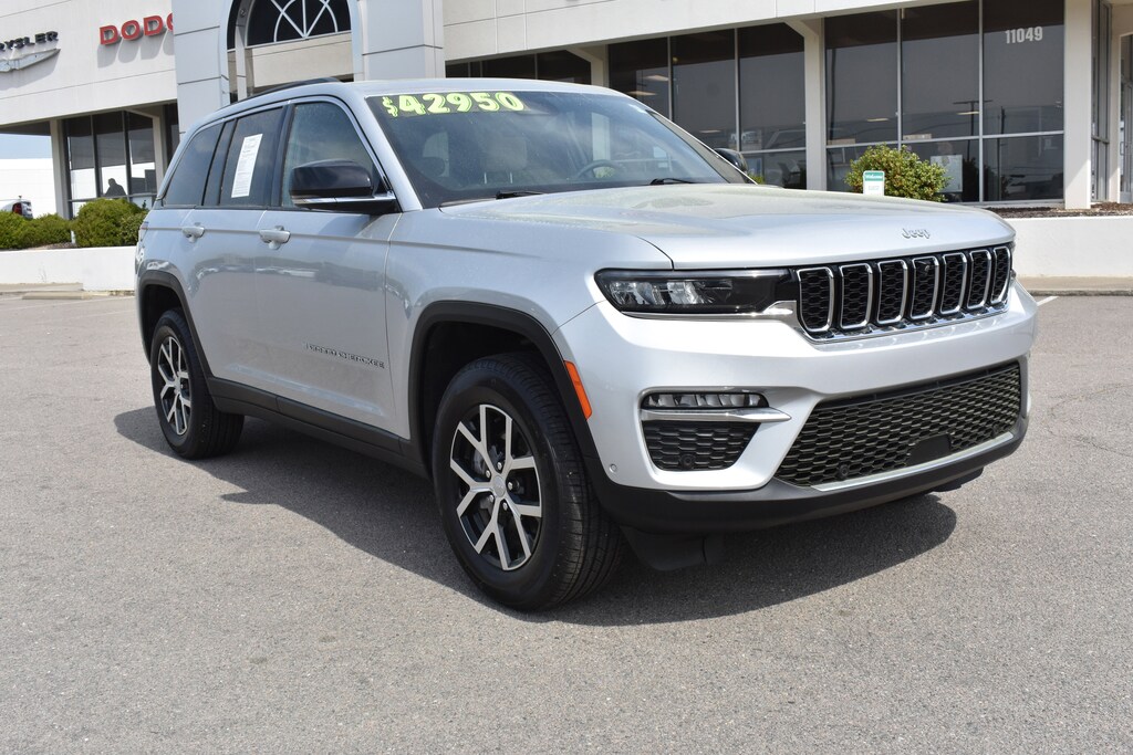 Used 2025 Jeep Grand Cherokee Limited SUV