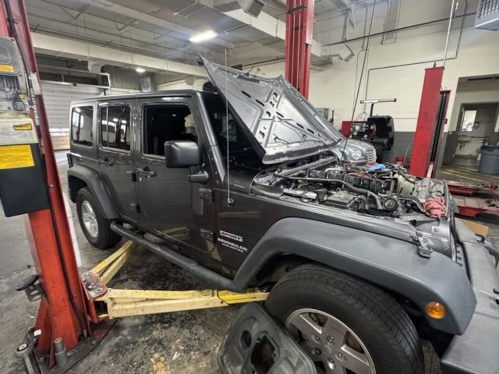 Used 2017 Jeep Wrangler JK Unlimited Sport 4x4 SUV