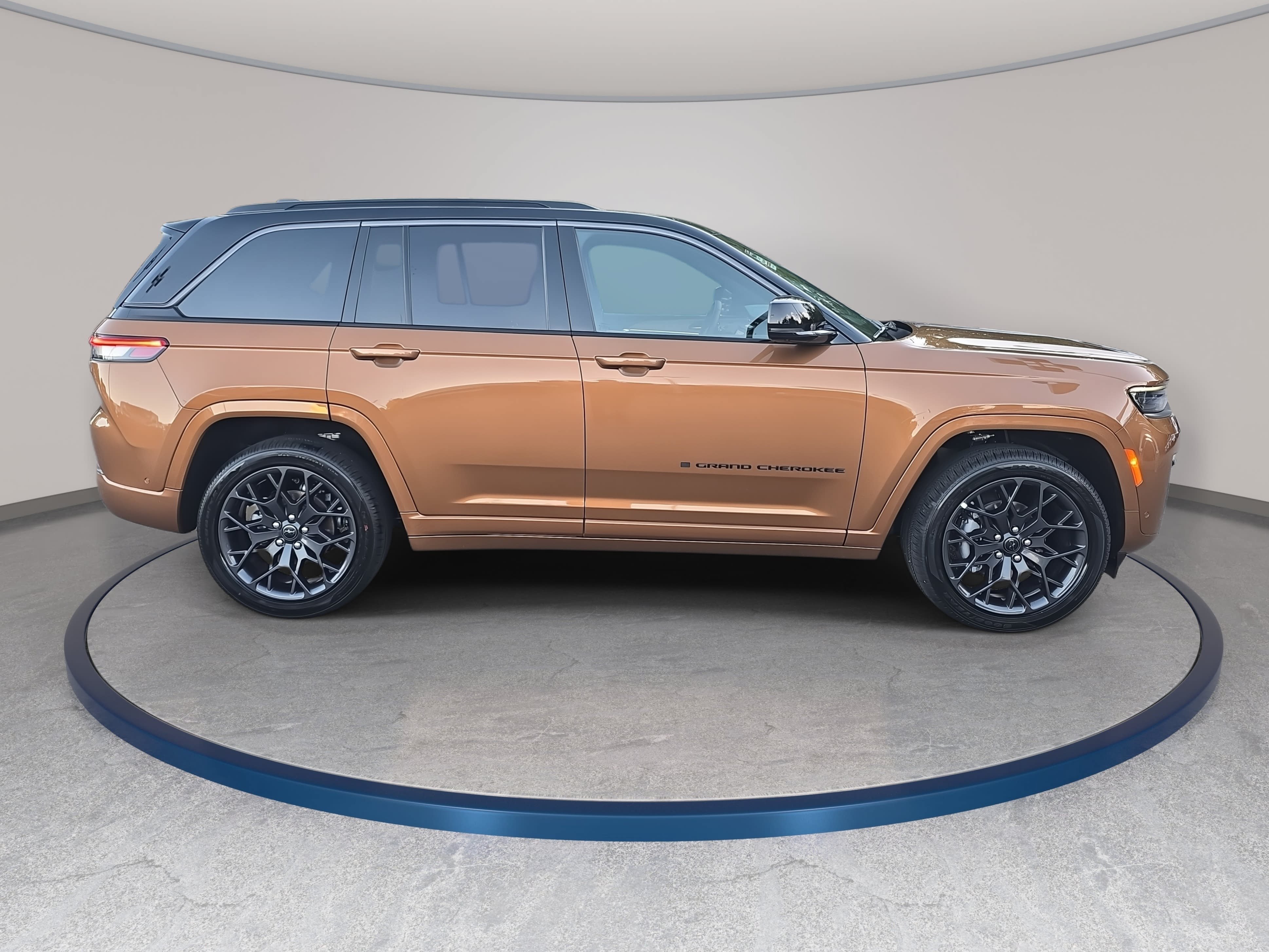New 2027 Jeep Grand Cherokee 2 Row SUMMIT 4X4 Sport Utility