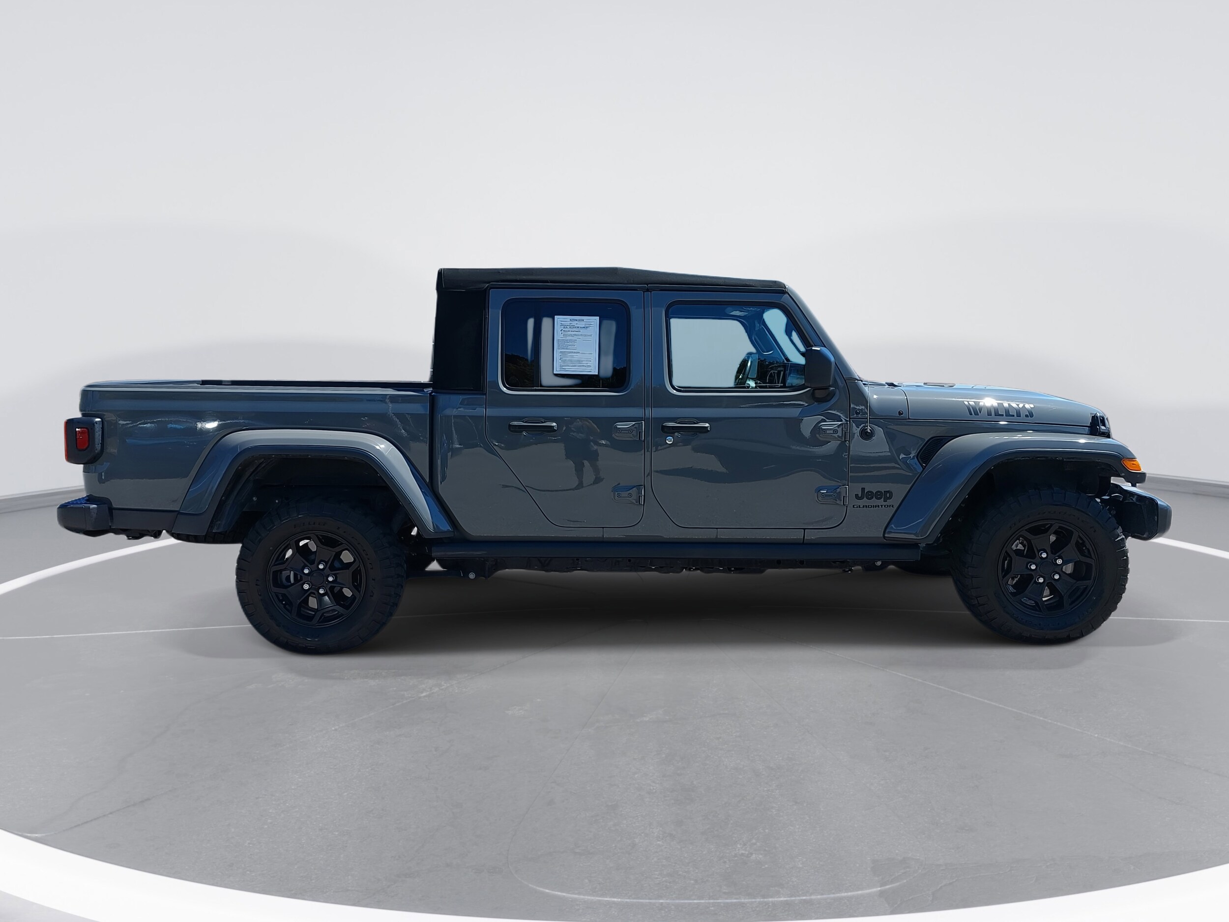 2022 Jeep Gladiator Willys photo 4