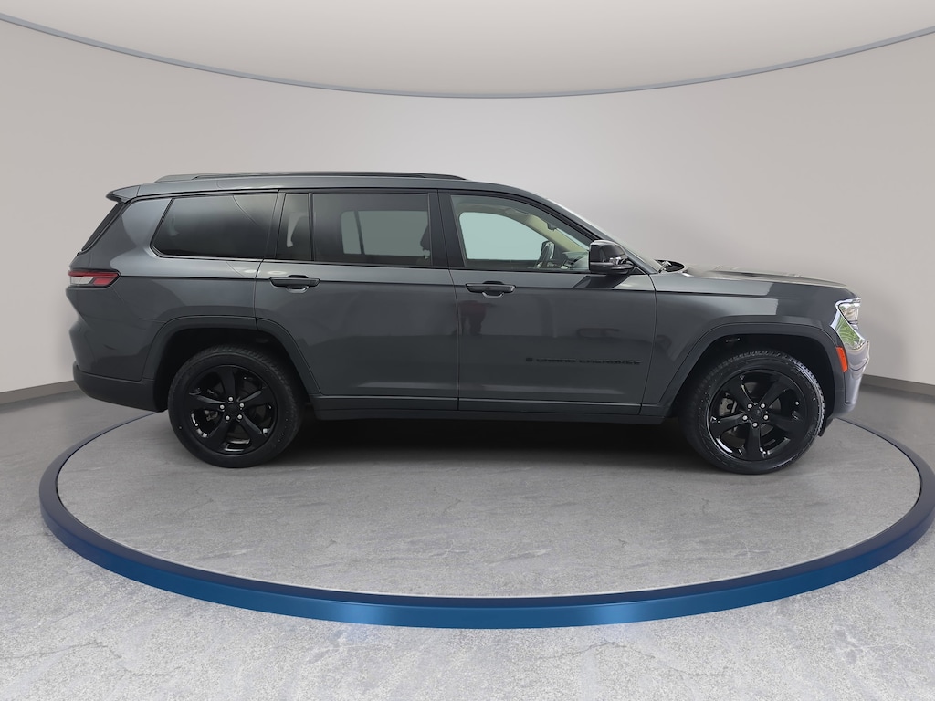 Used 2022 Jeep New Grand Cherokee Limited SUV