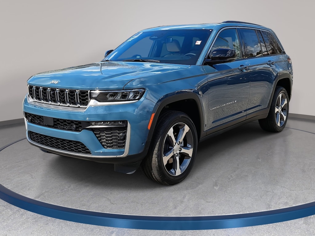 New 2026 Jeep Grand Cherokee LIMITED 4X4 Sport Utility