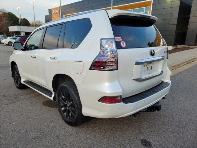 2021 Lexus GX 460 Premium photo 3