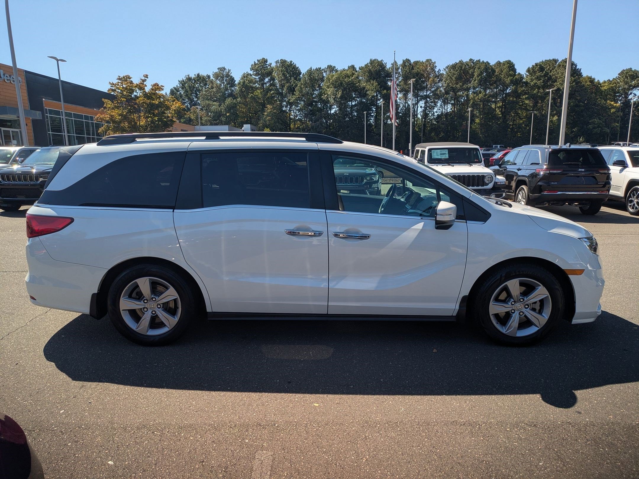 2020 Honda Odyssey EX-L photo 4