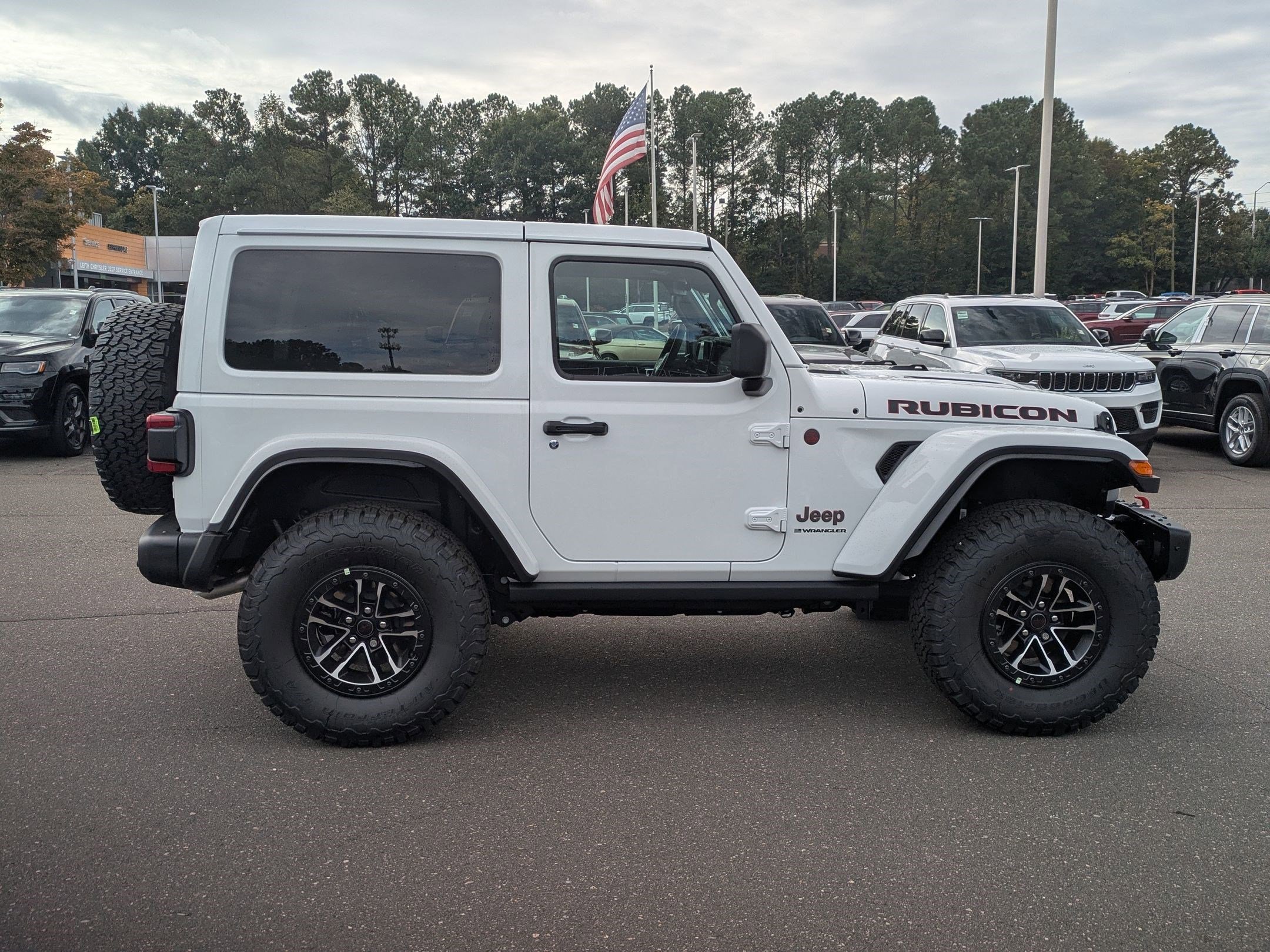 2025 Jeep Wrangler Two-Door Rubicon X photo 4