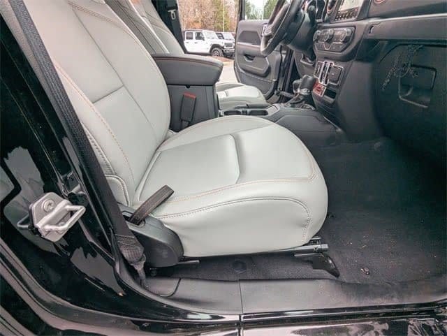 2023 Jeep Gladiator Mojave - Photo 13