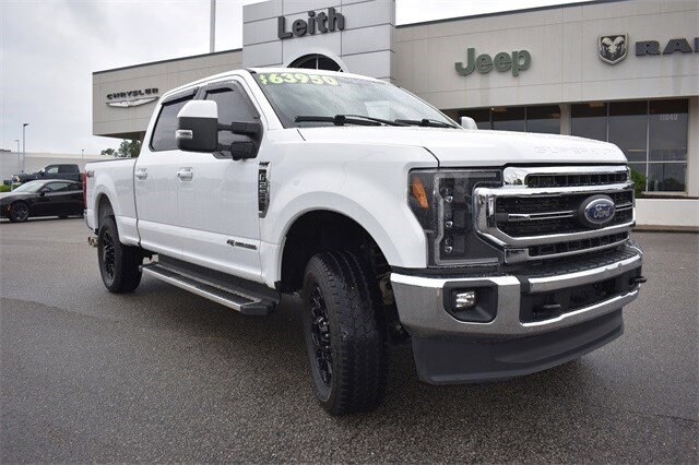 2022 Ford F-250 Lariat photo 2