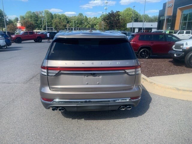 2020 Lincoln Aviator Reserve photo 4