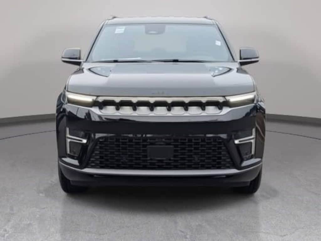 New 2026 Jeep Grand Wagoneer L 4X4 Sport Utility