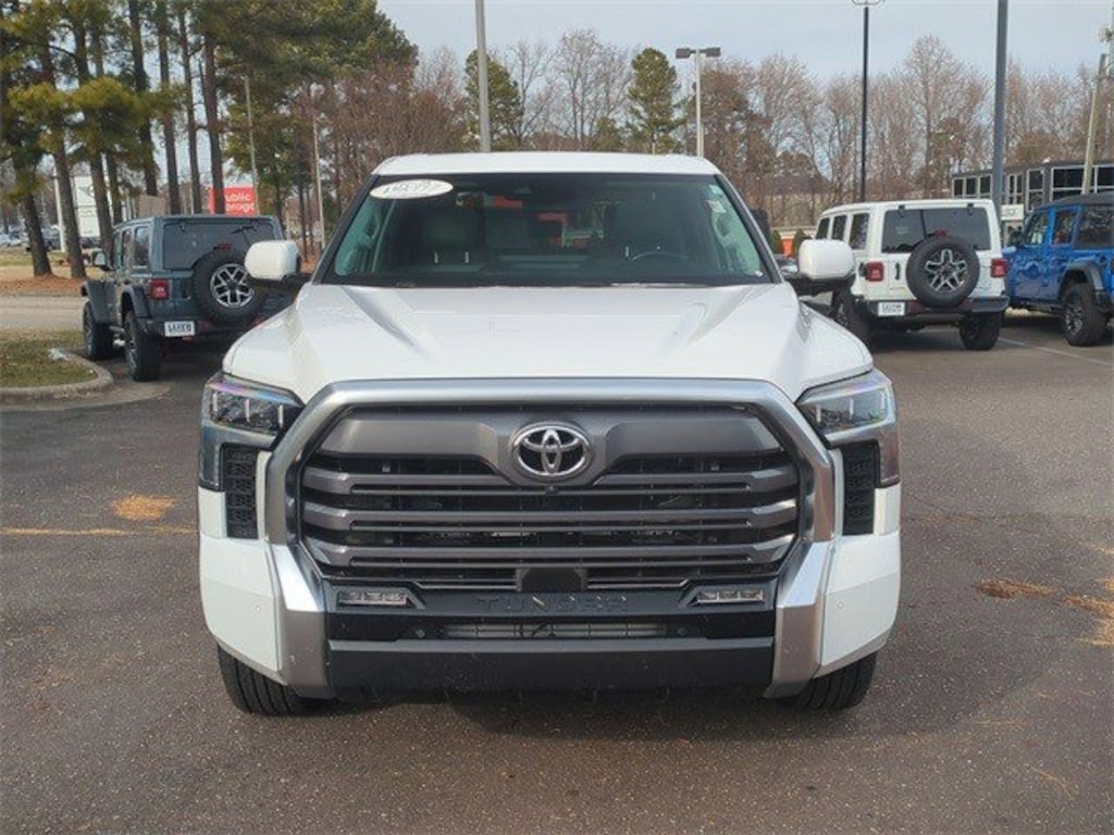 Used 2022 Toyota Tundra 2WD Limited Limited CrewMax 5.5 Bed