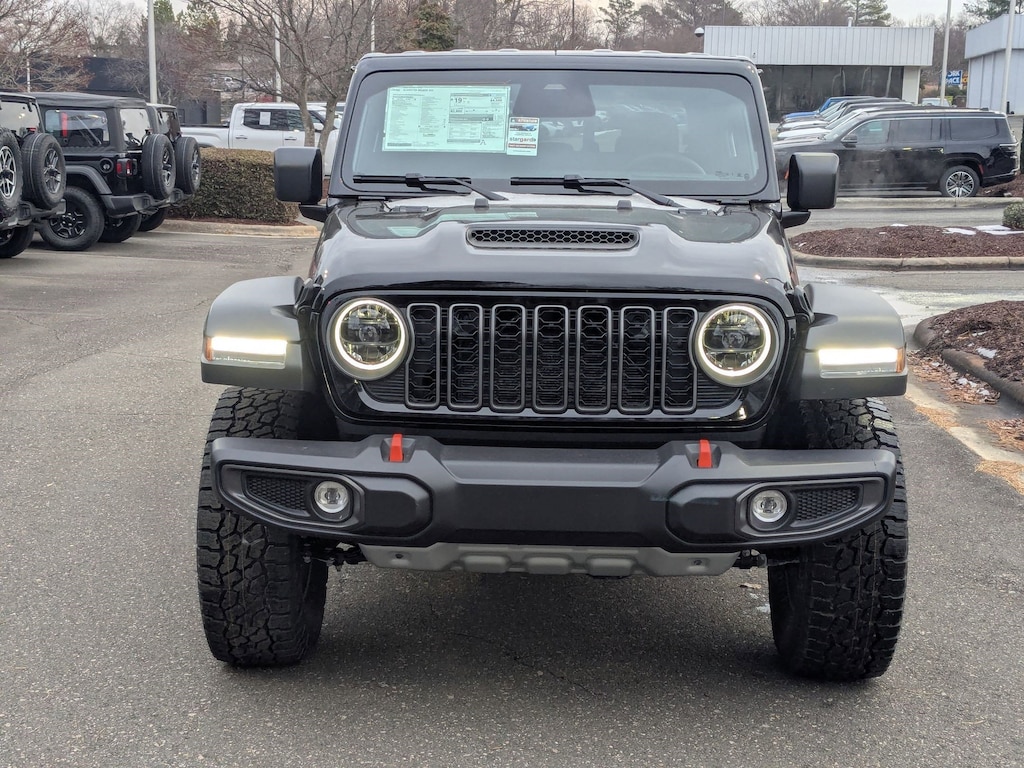 New 2026 Jeep Gladiator MOJAVE 4X4 Pickup