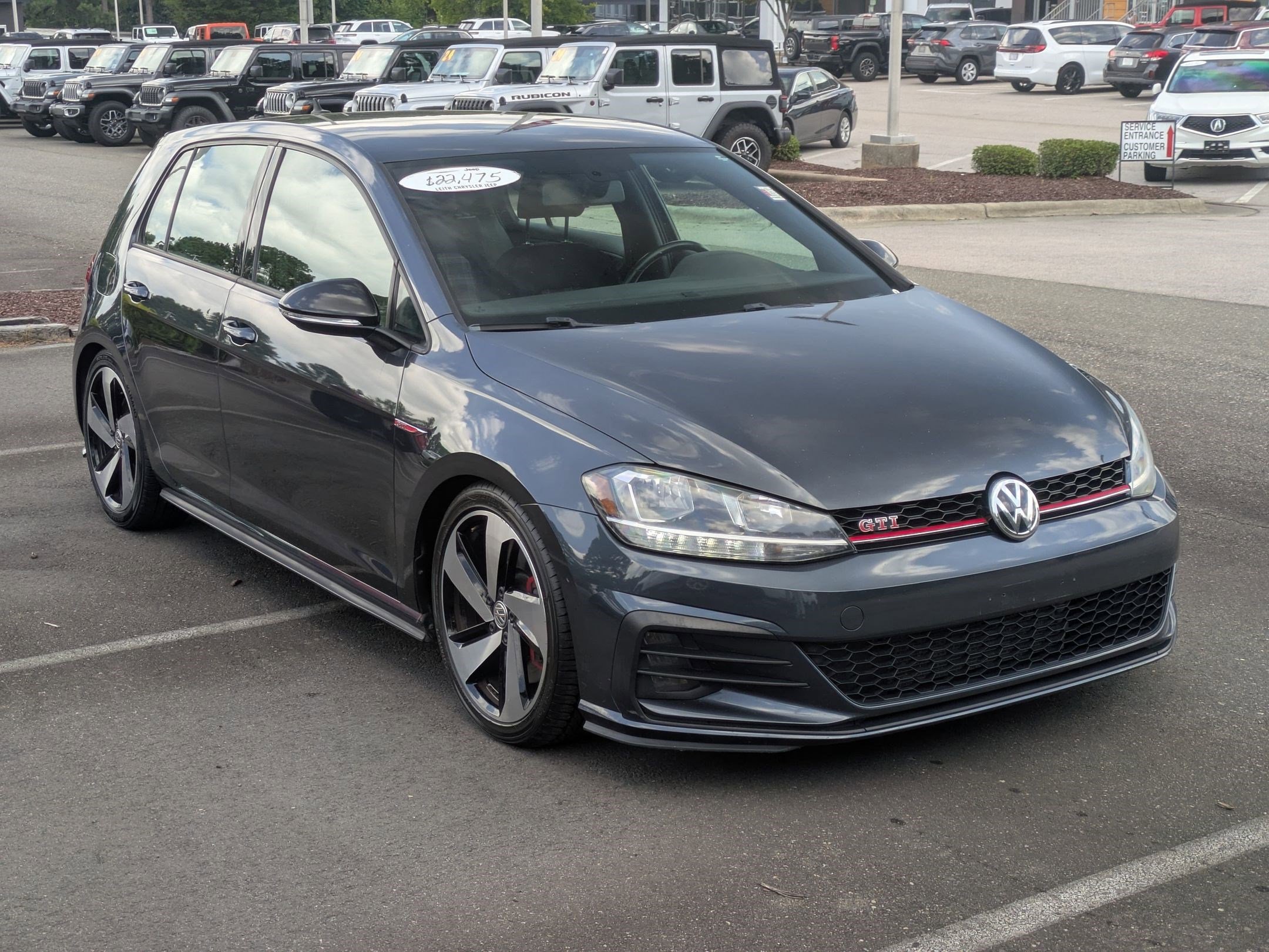 2021 Volkswagen Golf GTI photo 3