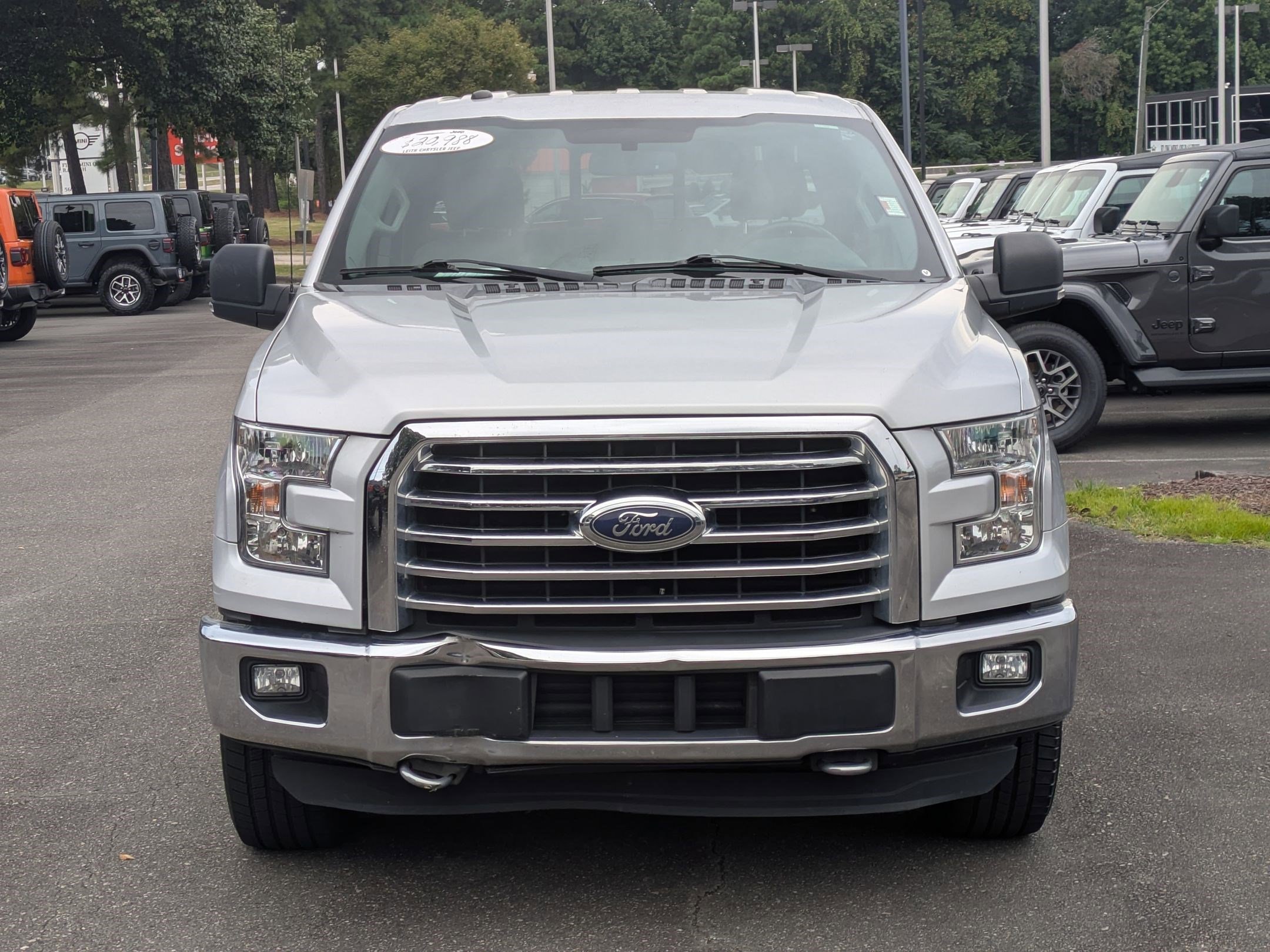 2016 Ford F-150 XLT photo 2