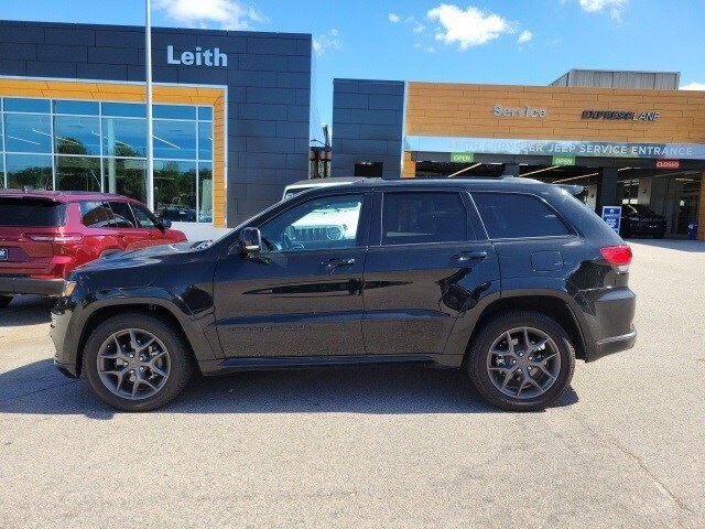 2020 Jeep Grand Cherokee Limited photo 2
