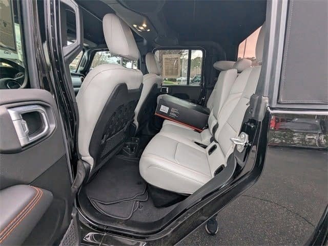 2023 Jeep Gladiator Mojave - Photo 11