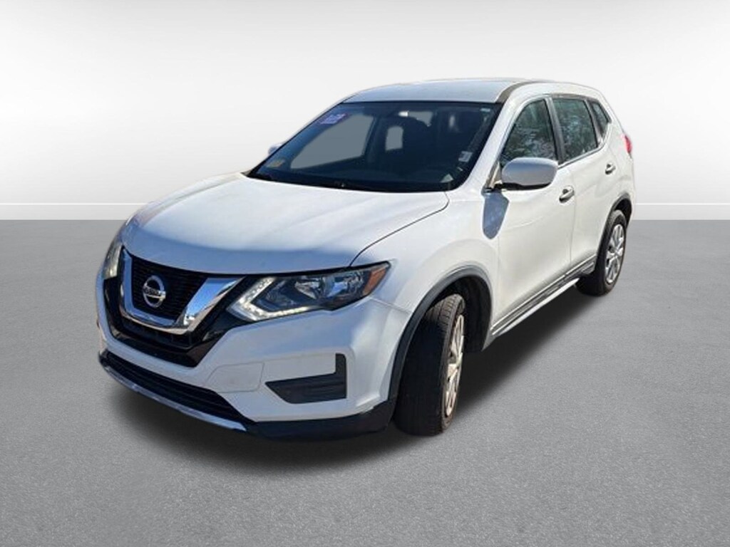 Used 2017 Nissan Rogue S FWD S