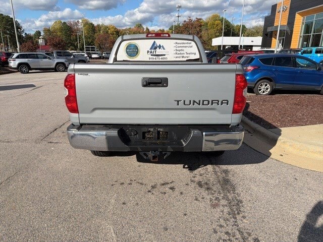 2018 Toyota Tundra SR5 CrewMax photo 4