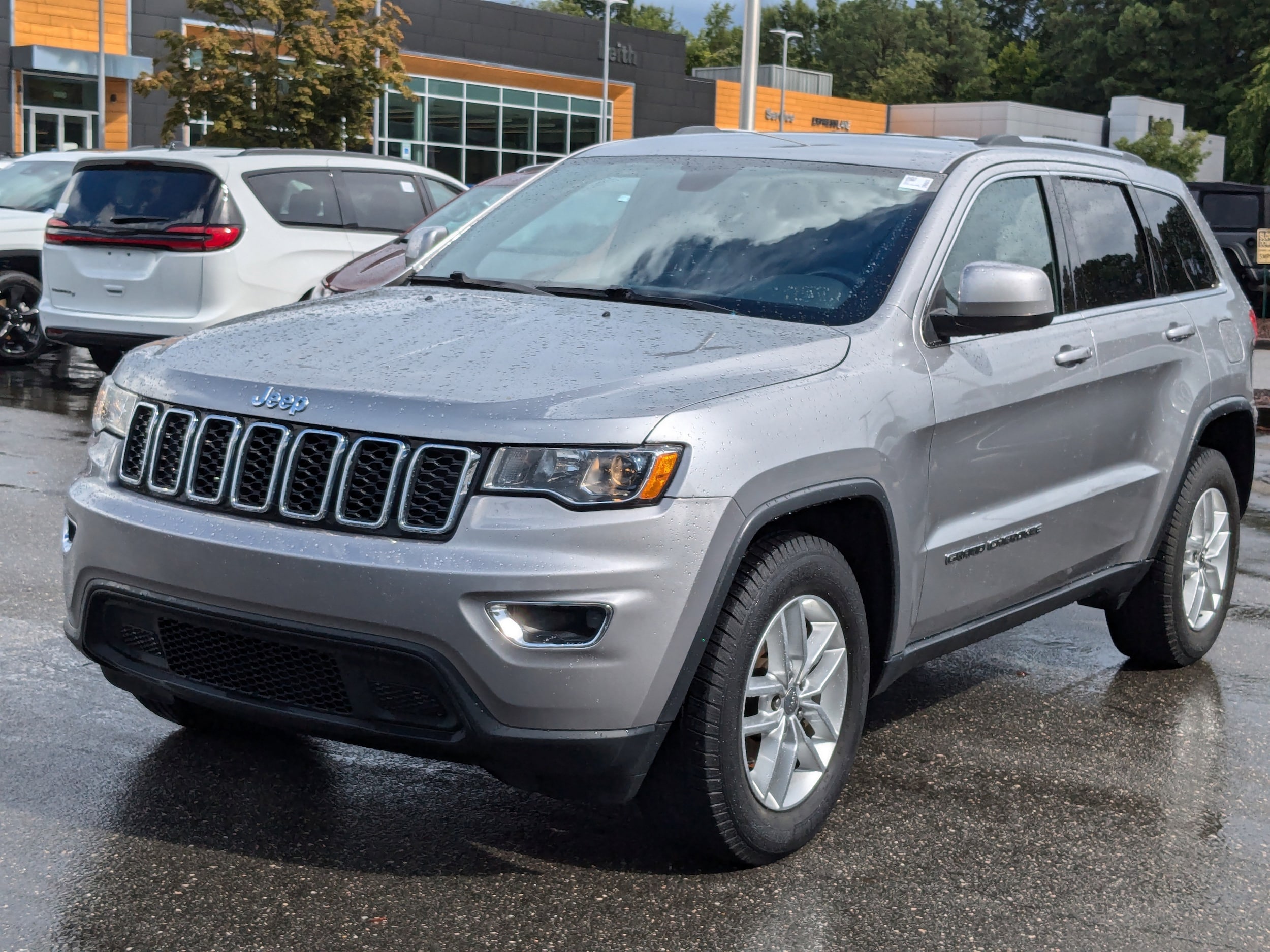 Used 2017 Jeep Grand Cherokee Laredo E with VIN 1C4RJFAG7HC677821 for sale in Apex, NC