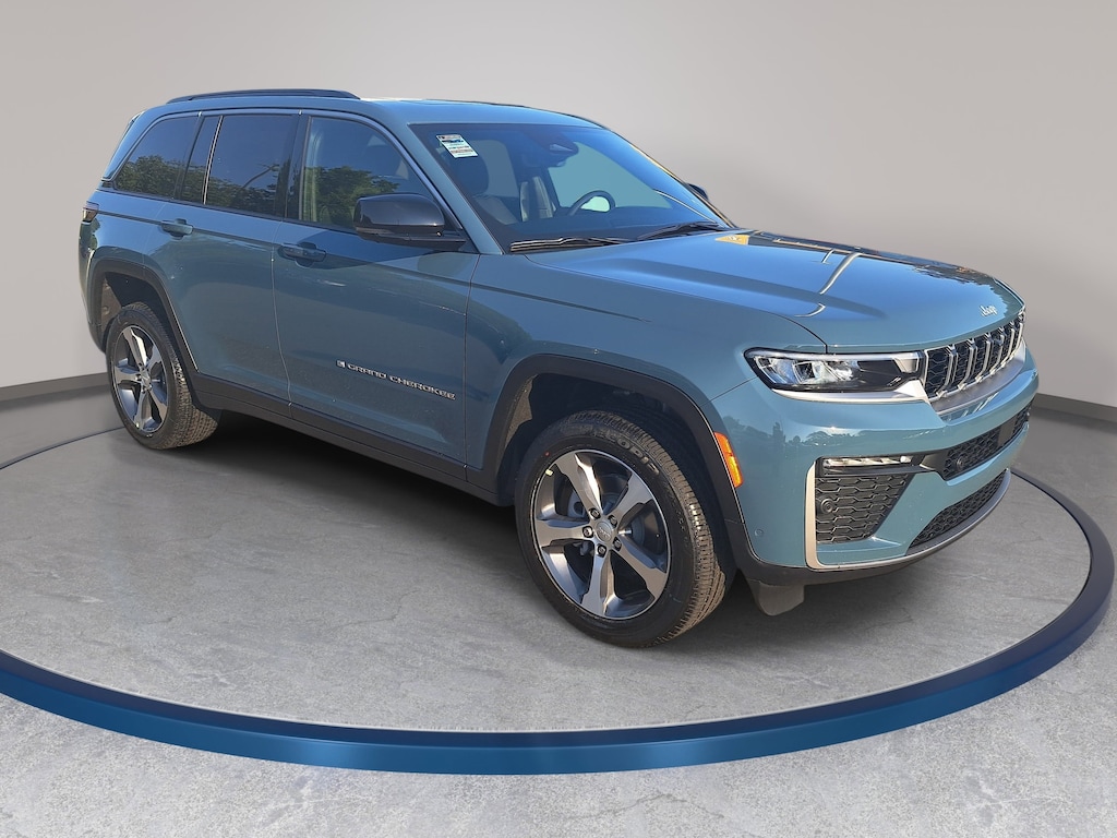 New 2026 Jeep Grand Cherokee LIMITED 4X2 Sport Utility