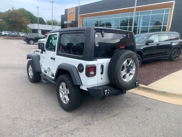 2019 Jeep Wrangler Sport S photo 3