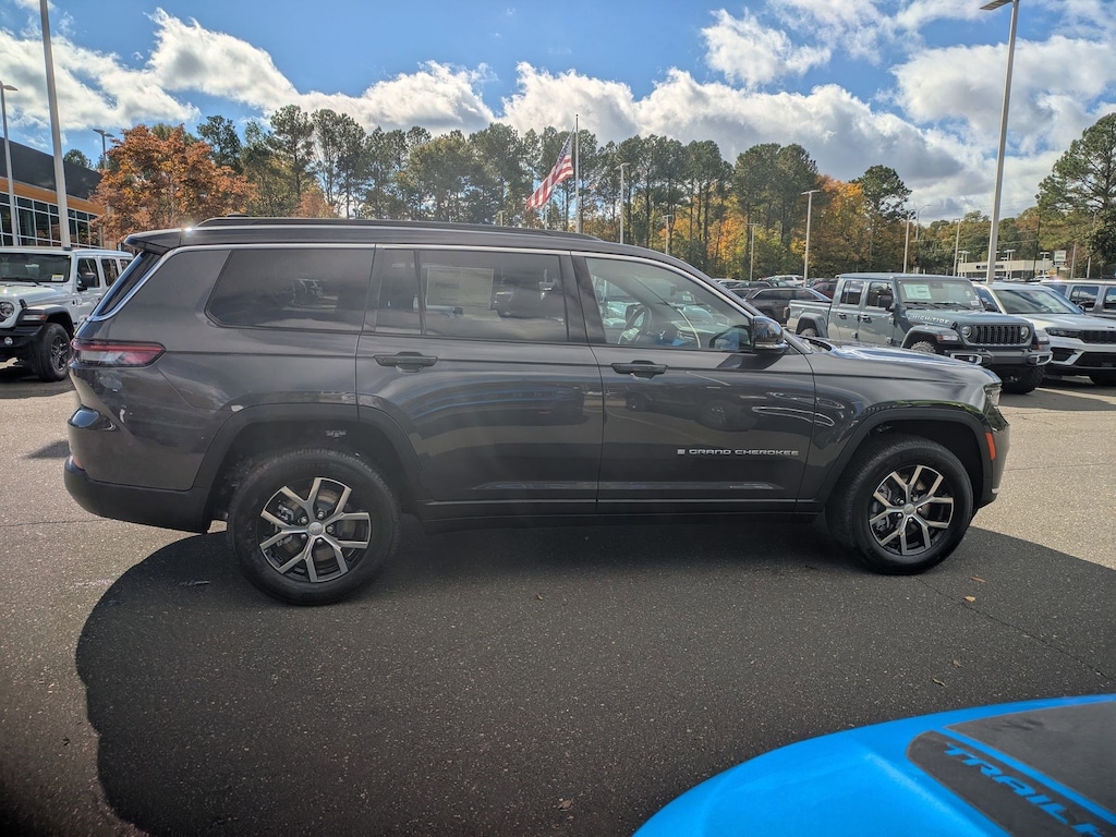 New 2025 Jeep Grand Cherokee L LIMITED 4X4 Sport Utility
