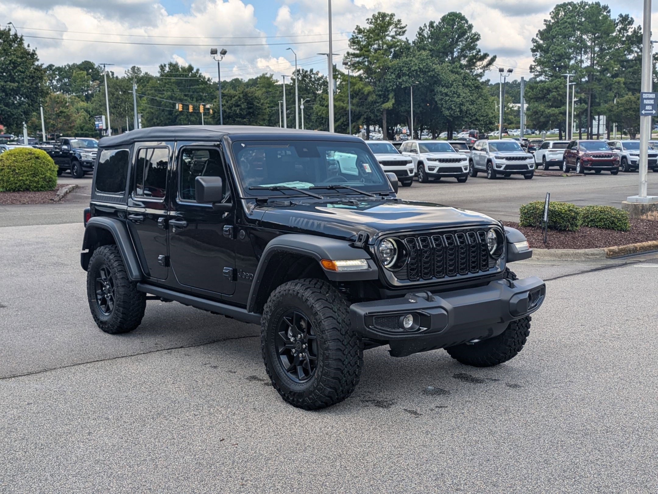 2025 Jeep Wrangler Willys photo 3