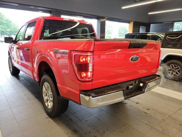 2023 Ford F-150 XLT photo 2